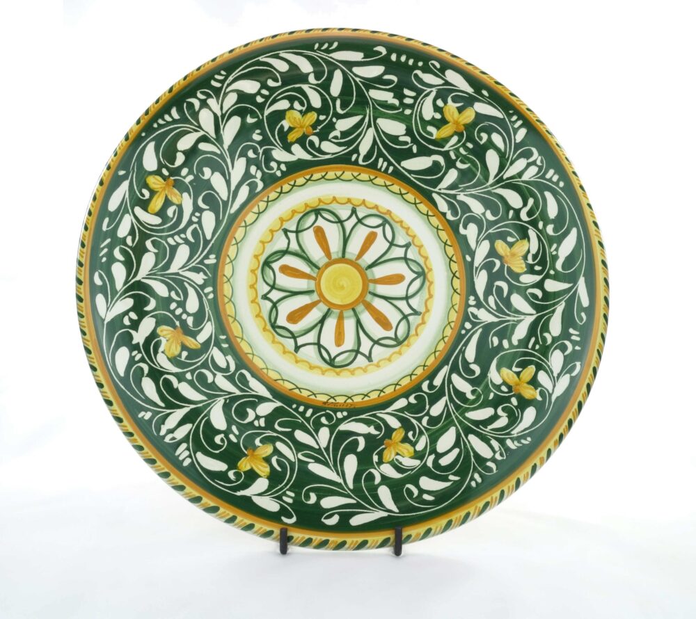 Piatto in ceramica di Castelli decoro Ornato Verde